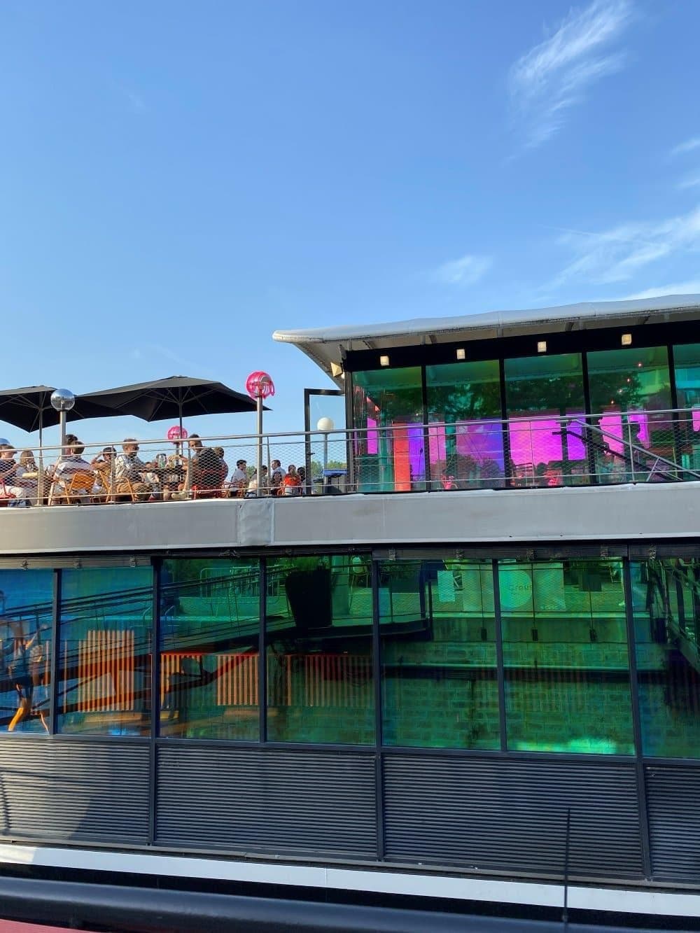 Le rooftop de la barge