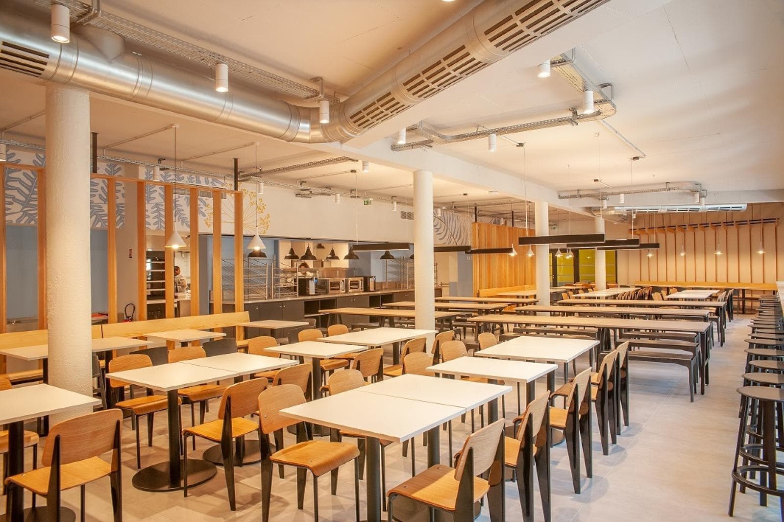 Restaurant pab la canteen
