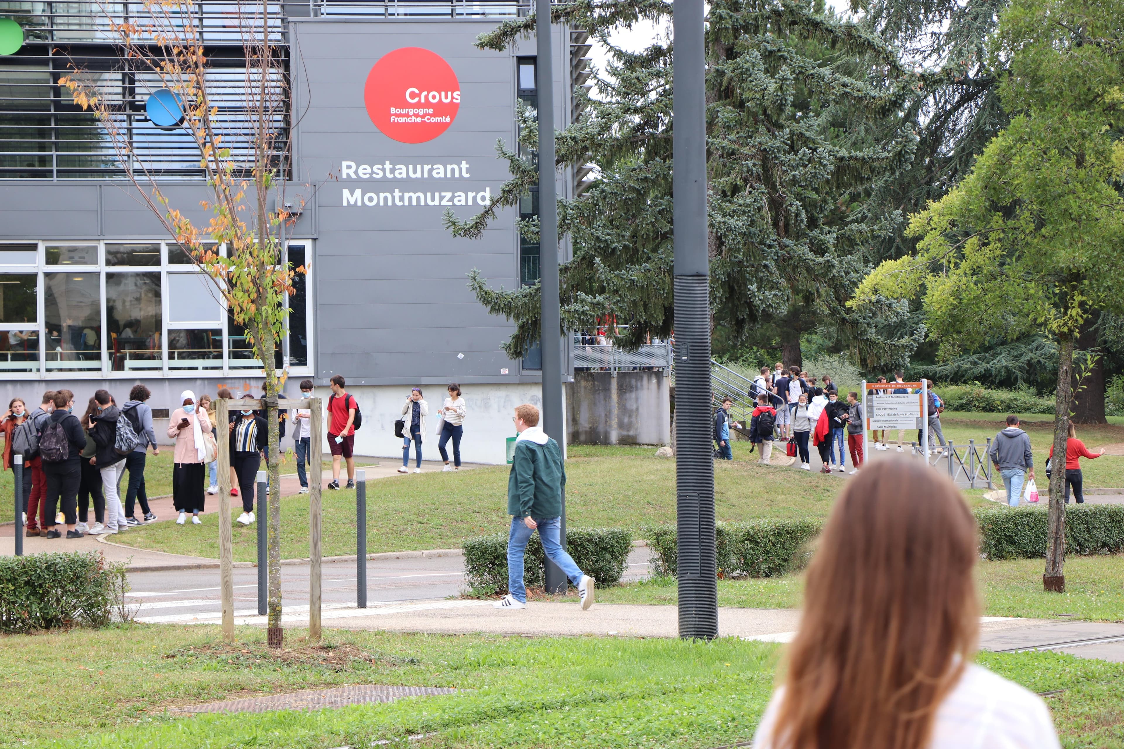 [1 €] dijon • resto u' montmuzard
