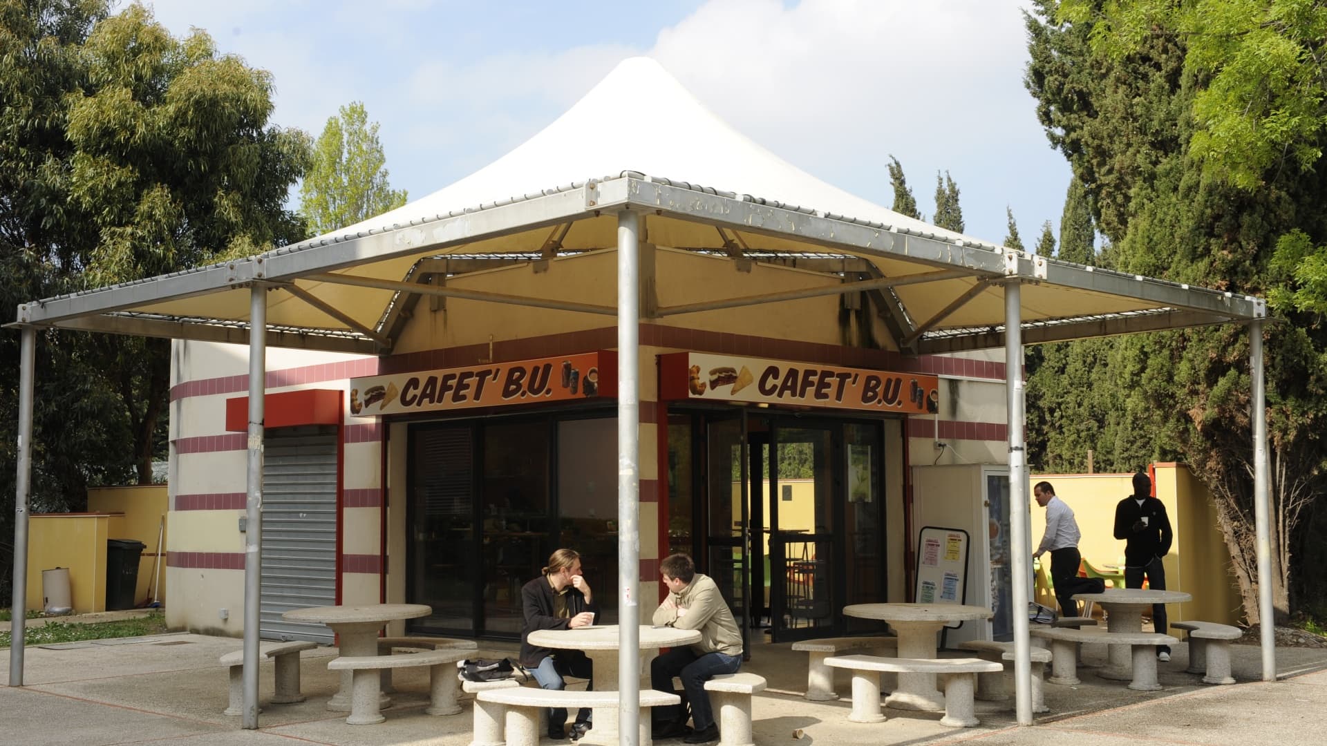 Cafet' bu